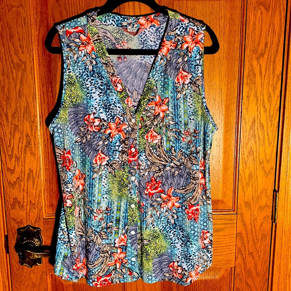 Sleeveless floral knit top